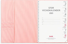 Kalender 2023 Stor Veckokalender rosa konstläder Amelia